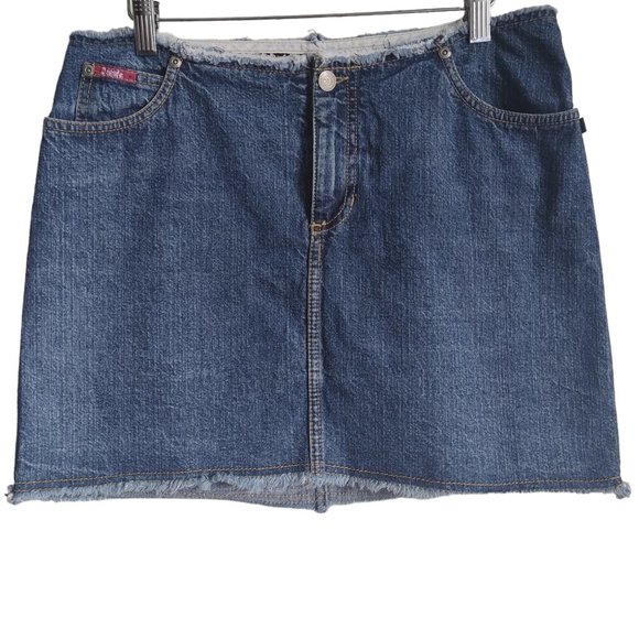 Vintage Y2K Indie Sleaze Grunge Frayed Waist & Hem Cotton Denim Mini Skirt Sz 10 - Picture 1 of 7